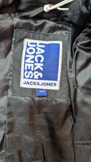 Abrigo Jack&Jones niño negro talla 140