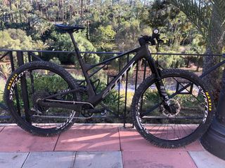 Bicicleta Scott Spark carbono