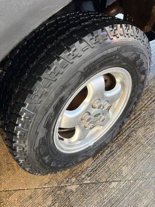 4 Neumáticos nuevos all terrain 235/70 R16