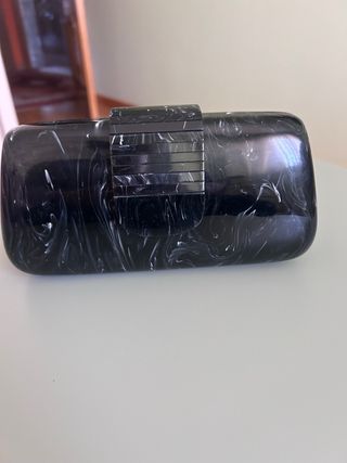 Bolso de fiesta negro efecto mármol