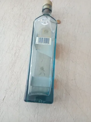 Bottiglia vuota di whisky Johnnie Walker Blue Label