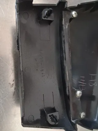 Tapa Izquierda Kawasaki VN900