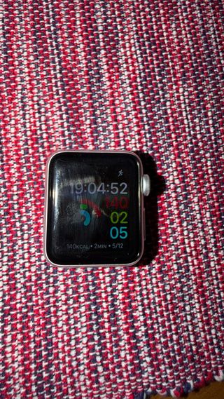 Apple Watch S3 38mm + 9 correas y 3 protectores