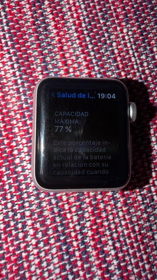 Apple Watch S3 38mm + 9 correas y 3 protectores