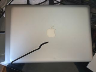 Ecrã LCD MacBook Pro A1278 2008-2009 Vidro Trincad