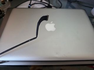 Ecrã LCD MacBook Pro A1278 2008-2009 Vidro Trincad