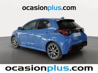 Toyota Yaris 1.5 120H Style Plus 85 kW (116 CV)