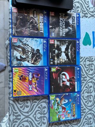 PS4 (PlayStation 4) con 2 mandos