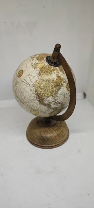 Mappamondo da tavolo