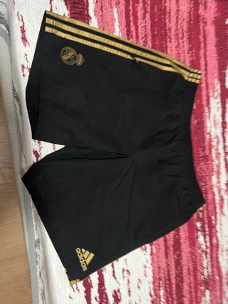 Pantalón Corto Real Madrid Adidas Negro Dorado