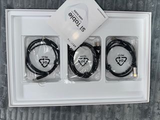 Monitor Portátil ARZOPA 15,6” Caja Original