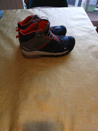 Botas Quechua CROS/ROCK