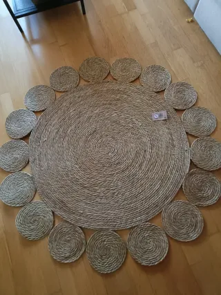 Alfombra redonda de yute Sin utilizar