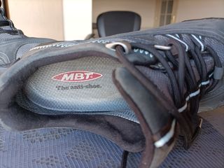 Zapatillas senderismo MBT T 39 gris