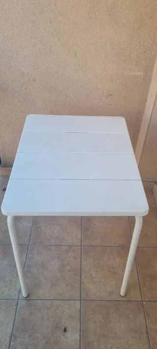 Mesa IKEA VÄDDÖ Blanca