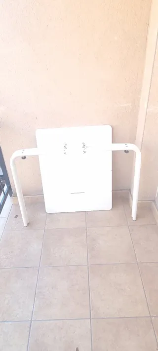 Mesa IKEA VÄDDÖ Blanca