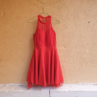 Vestido fiesta rojo con tul