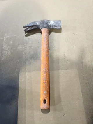 Martillo de encofrador