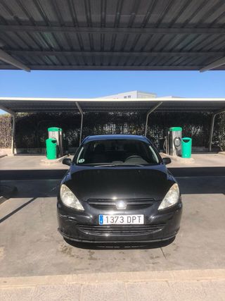 Peugeot 307 2006 con pegatina B