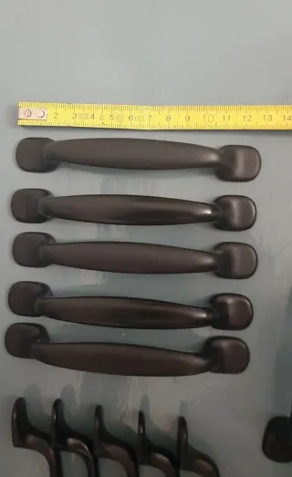 Tiradores. 3 lotes de 5 uds.