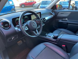Mercedes-Benz GLB 180D 2021