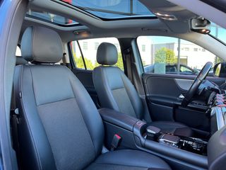 Mercedes-Benz GLB 180D 2021