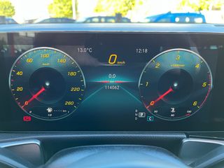 Mercedes-Benz GLB 180D 2021