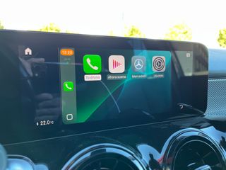 Mercedes-Benz GLB 180D 2021