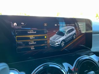 Mercedes-Benz GLB 180D 2021