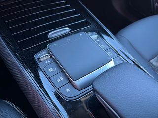 Mercedes-Benz GLB 180D 2021