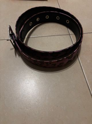 Cinturón Tous estampado leopardo