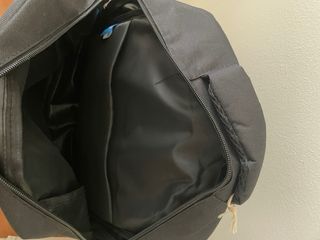 Mochila nueva a estrenar con etiqueta. Color negro