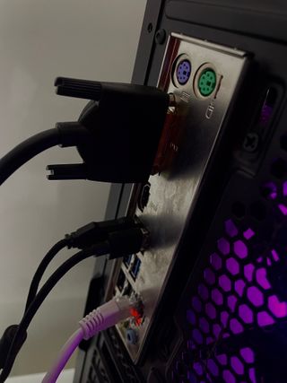 PC GAMING + TECLADO MECÁNICO + RATÓN RGB + MONITOR