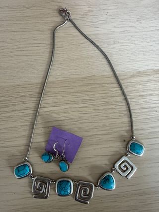 Conjunto collar y pendientes turquesa