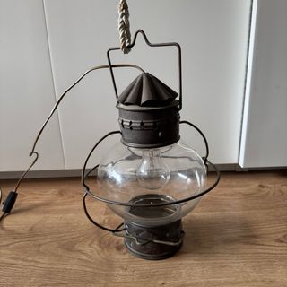 Farol quinqué antiguo cristal y metal