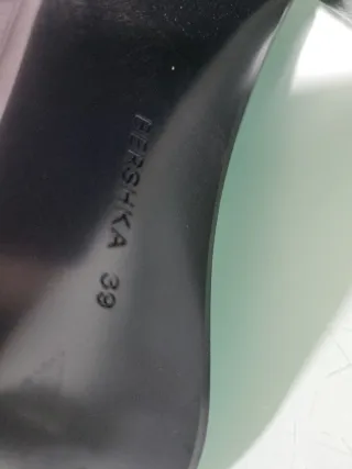 Botas Bershka Talla 39 Negras NUEVAS 1 uso