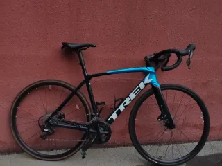 Bicicleta Trek Azul y Negra