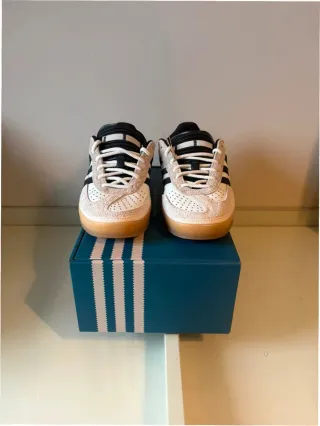 Adidas Gazelle Indoor Bad Bunny Talla 40