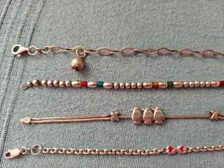Pulseras plata charm 20€und