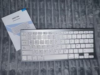 OMOTON KB066 Teclado Inalámbrico