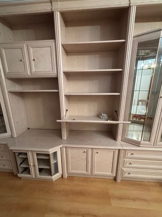 Mueble de salón modular madera y cristal