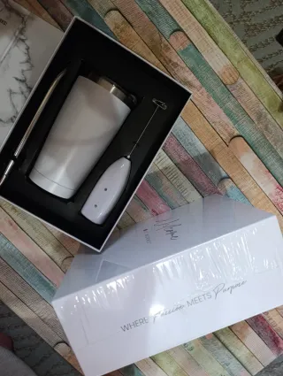 48 horas Rebajado Caja Regalo: Vaso Termo, Pajita