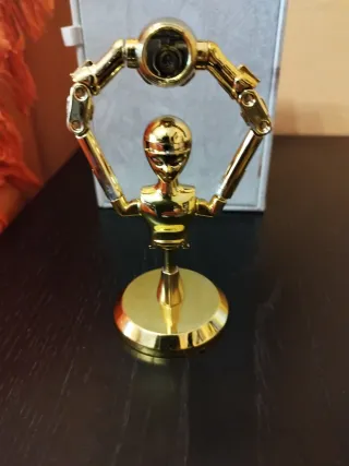 Caballero del Zodiaco Acuario Camus Bandai