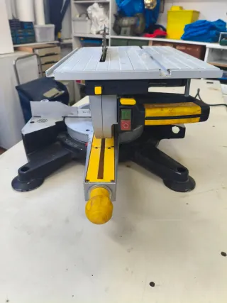 Sierra Ingletadora y de Mesa Powerplus X07582