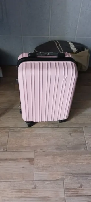 MALETA CABINA ROSA 55X35X20 NUEVA