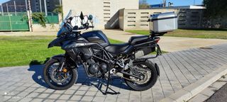 Benelli TRK 502X Gris. Año 2022