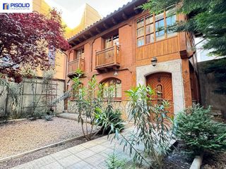 Chalet en alquiler en Centro en Valladolid