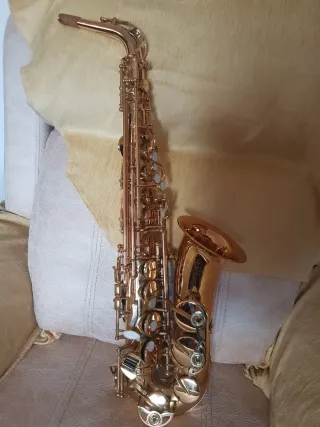 Saxofón Alto BUECHER BU 4