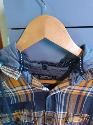 Camisa de cuadros con capucha Koroshi