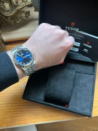 Reloj Tudor Royal 38 mm Esfera Azul
